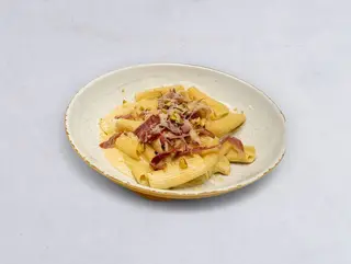 Rigatoni Mezzi al Pistacchio