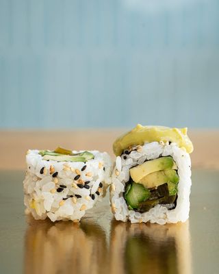 S105. Ura spicy veg - 8 pezzi