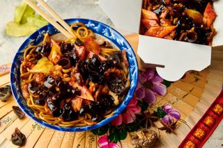 Noodles + Pui pe plita incinsa