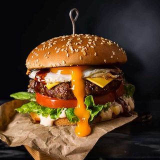 სმეშ ბურგერი კვერცხით