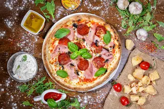 Pizza capriciosa