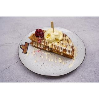 Waffle Cheesecake malina