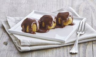 MINI PROFITEROLE CACAO 2 pezzi = 110g (15803)