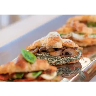  Croissant fourré épinards et champignons   