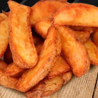 Ración De Patatas Bravas