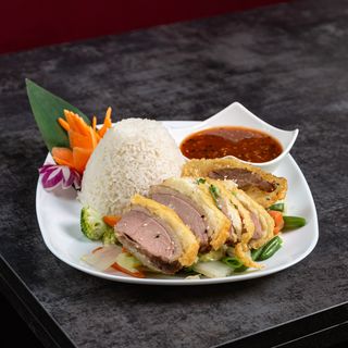 Chrupiąca kaczka w cieście