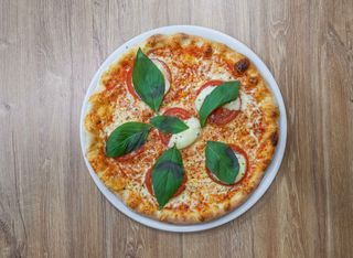 Pizza Napoli (26 Cm.)