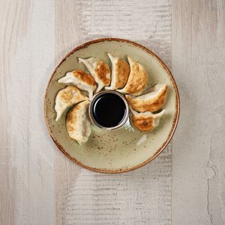 Empanadillas de carne de cerdo y verduras (8 uds.)