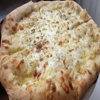 Pizza 4 Quesos Mediana
