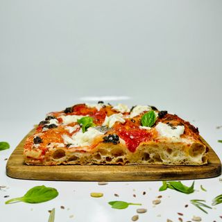 Buffalina al Tartufo Roman Pizza ( 40 x 30cm )  ~ 1000g 