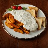 Piletina u quattro formaggi sosu