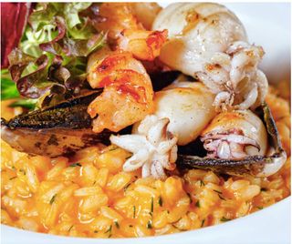 Risotto De Verduritas, Chipirones Y Gambas 