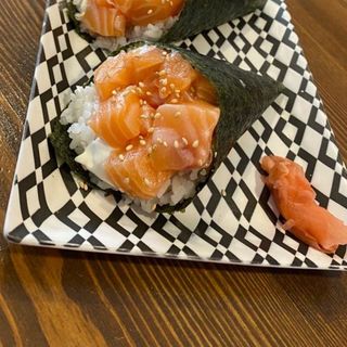 Temaki Cono De Salmón