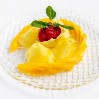Carpaccio De Piña Y Mango