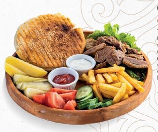 Бауырдак на тарелке говяжий