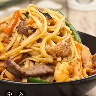 21A  TALLARINES UDON TRES DELICIAS