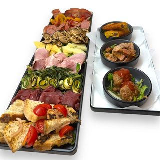 Antipasto"Pasta e ciccia" con tris di coccetti caldi