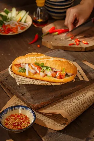 Banh mi thit nuong
