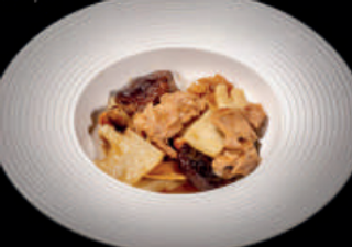 160 Anatra bambù e funghi