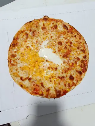 Pizza Caprese (28 cm.)