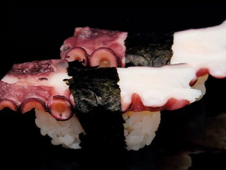 Nigiri polpo 2 pezzi