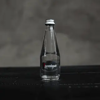 Трускавецька слабогазована мінеральна вода