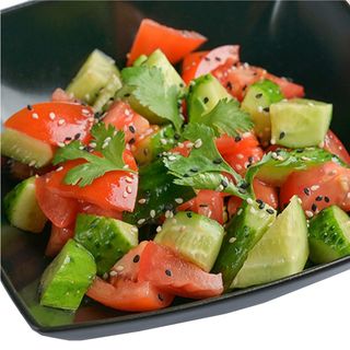 Салат зі свіжих овочів (240г)