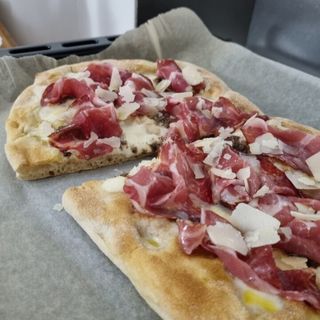 Pinsa pancetta