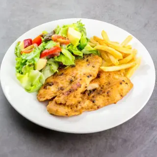 Plato de Pechuga de Pollo con Patatas