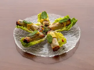 Rollitos Crujientes De Morcilla Y Manzana 