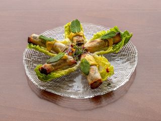 Rollitos Crujientes De Morcilla Y Manzana 