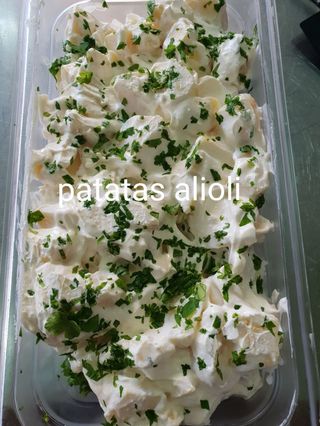 Patatas Alioli