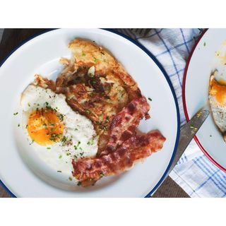 2 Eggs, Toast, Potato hash with Bacon