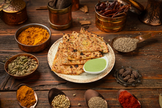 Aloo paratha + Chutney