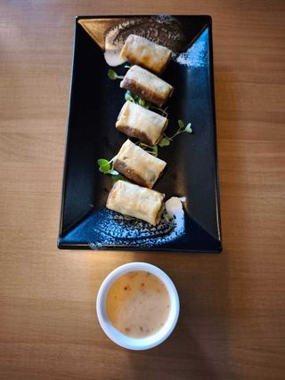 ROLLITO DE RABO DE TORO CON CURRY