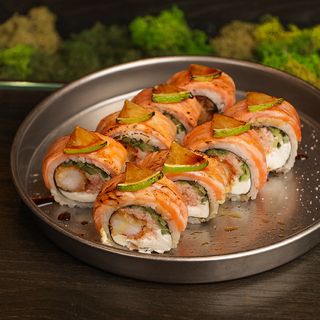 Салмон лайм рол (300г)