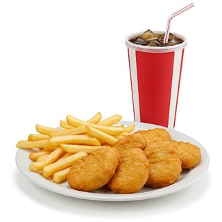 Menú de nuggets de pollo (6 uds.)