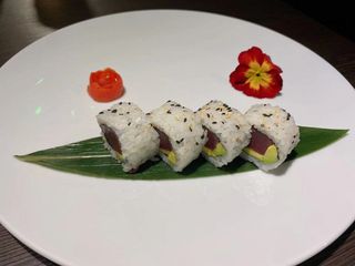 272. Maguro avocado - 4 pezzi