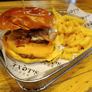 LA MONTURIOL TRUFADA