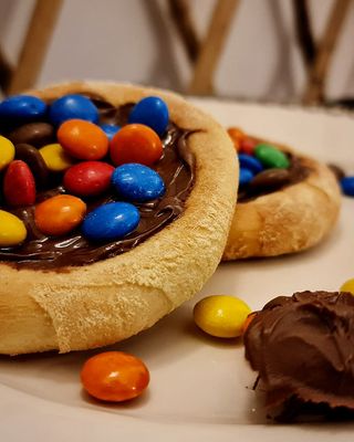 Nutella com M & Ms