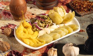 მჟავის ასორტი