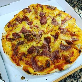 Pizza Carbonara  (Mediana)