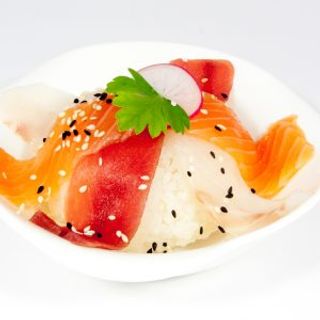 T003.Tartare chirashi misto