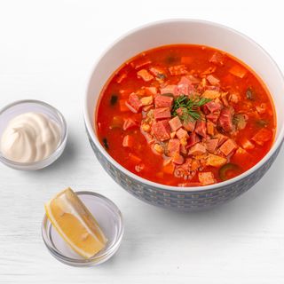 Солянка мясная