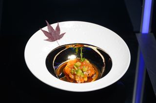 65. Tartare di salmone