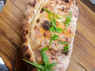CALZONE TRUFADO