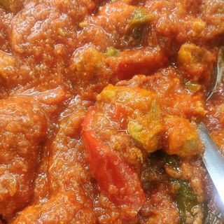 Magra Con Tomate Y Pimientos (450 G. Aprox.)