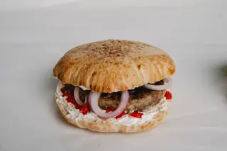 Plescăviță în lipie