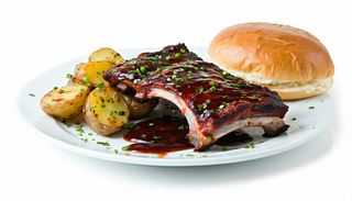 Coaste de porc si sos bbq