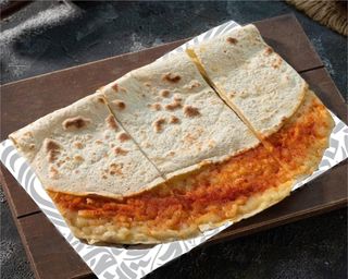 Saj z muhammarą 250-350g